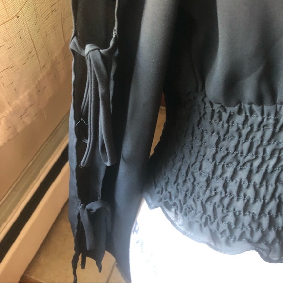 HALLOWEEN RAGE CLOTHING Women's Sexy Black Cold Shoulder LS Blouse Shirt Sz M - Picture 6 of 10